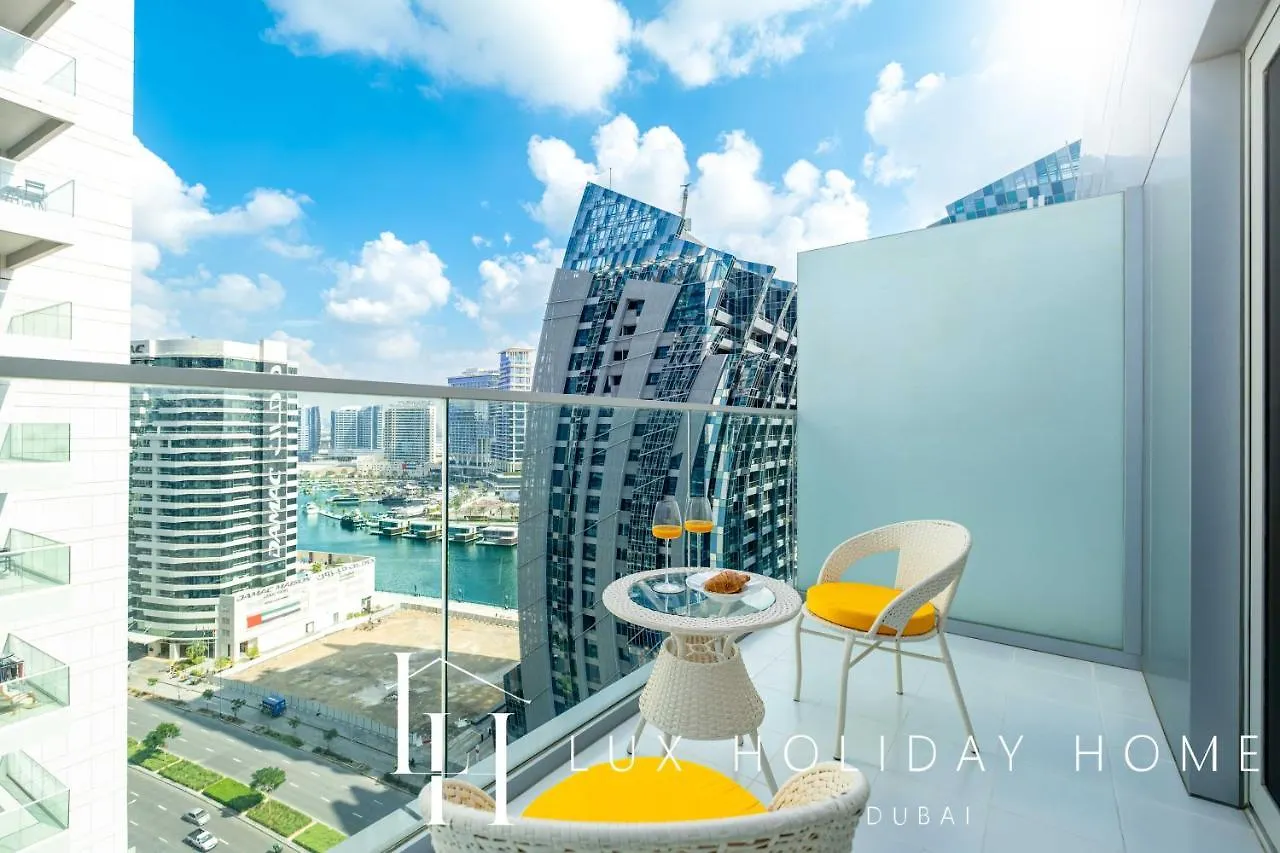 شقة Lux The Majestine Burj Khalifa View Studio دبي