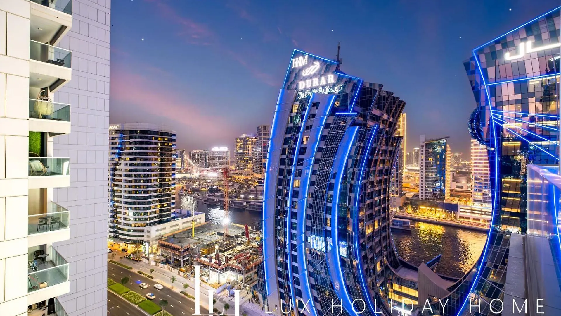 Lux The Majestine Burj Khalifa View Studio دبي